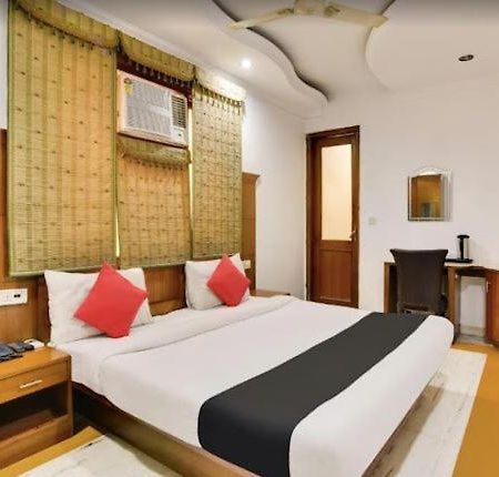 Tjs Royal Hotel 델리 외부 사진